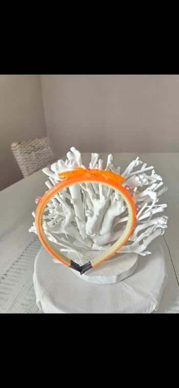 Serre tête papillon orange