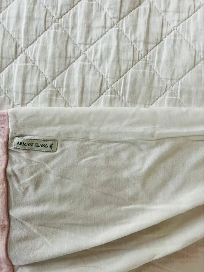 Tee-shirts Armani Jeans taille 40 FR - photo numéro 3