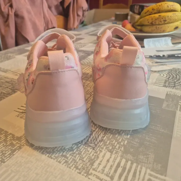 Chaussures  lumineuses - photo numéro 3
