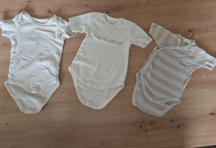 Lot de body manches courtes