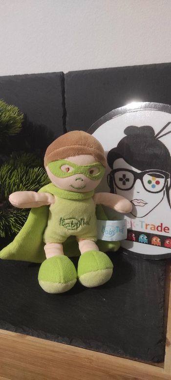 Doudou Mon Super Héros vert Baby Nat BN759 20 cm Cape garçon marron Masque