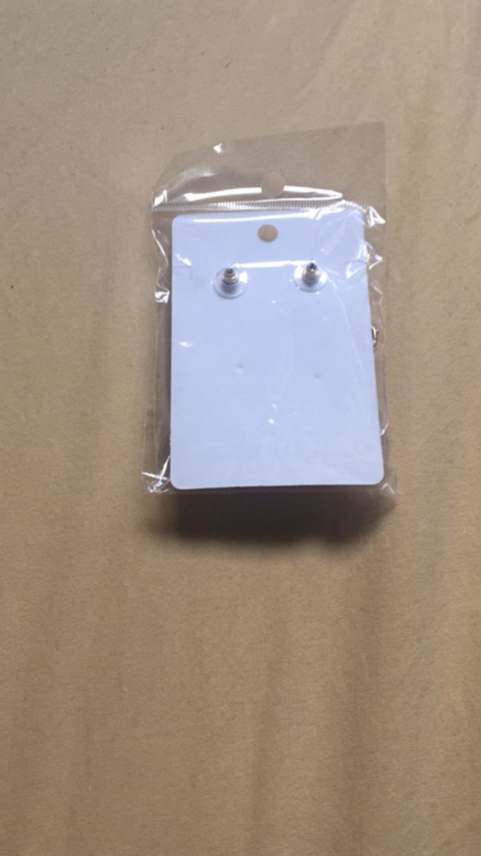 Boucle d’oreille - photo numéro 3