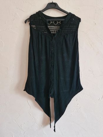 Très joli haut taille M