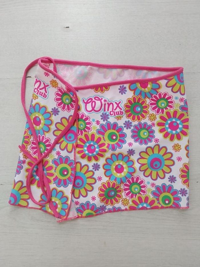 Paréo fillette Winx année 2003/2006