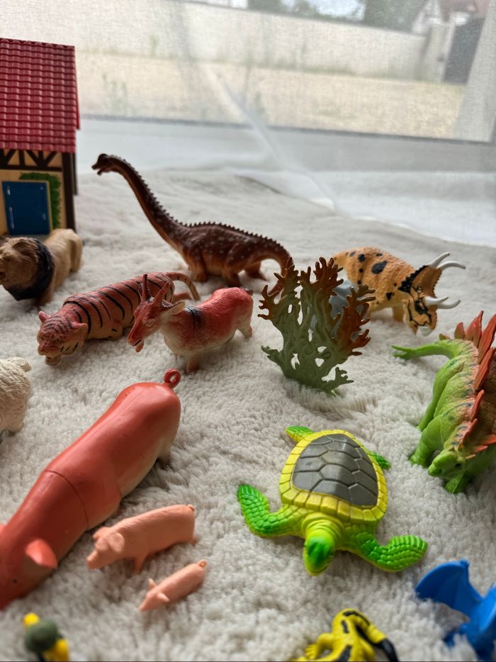 🚜 lot 31jouets animaux de la ferme + ferme + dinosaures et accessoires très bon état - photo numéro 5