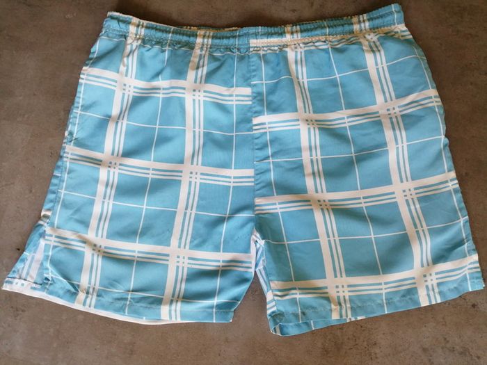 Short ou short de bain taille unique