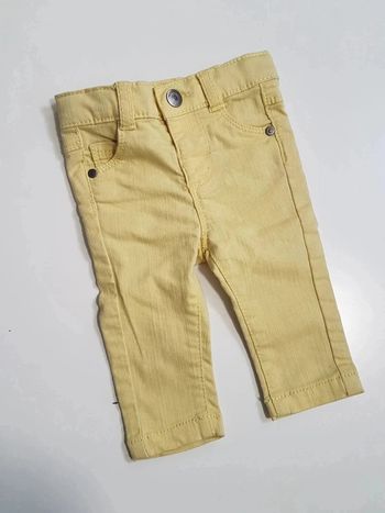 Pantalon slim jaune pastel (NEUF)