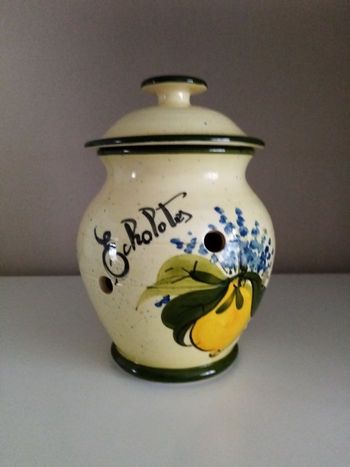 Pot de conservation echalottes