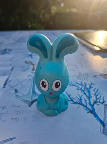 Figurine Jojo lapin ouaps