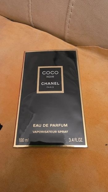 Neuf avec étiquette·Chanel