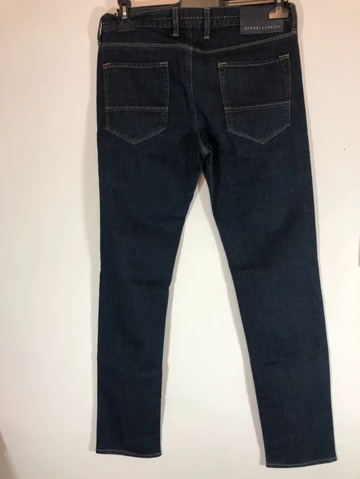 Jeans brut Cerruti 1881 - photo numéro 2