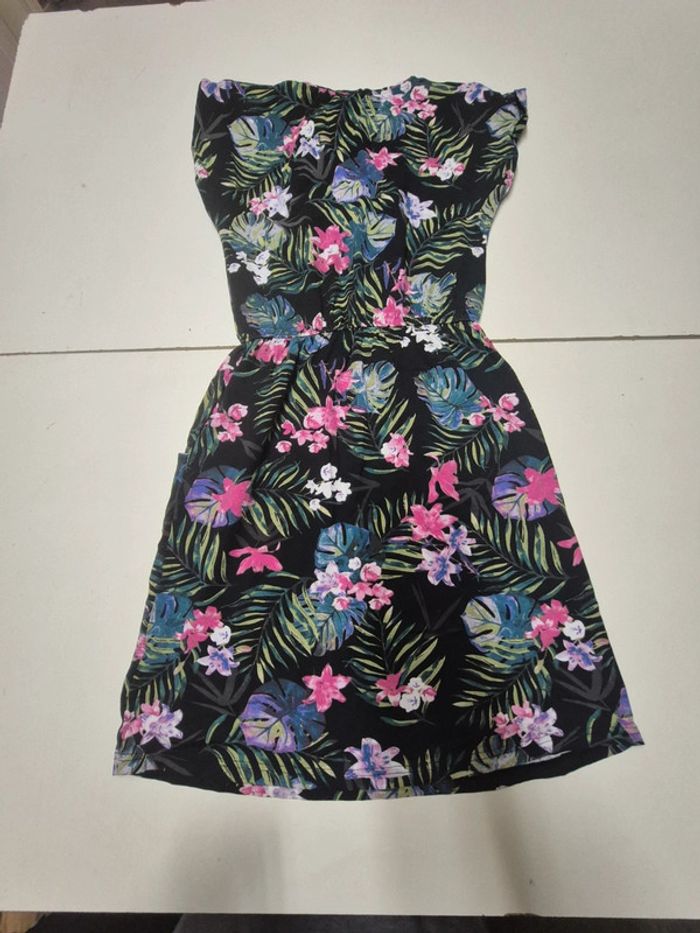 Robe fleurs - photo numéro 4