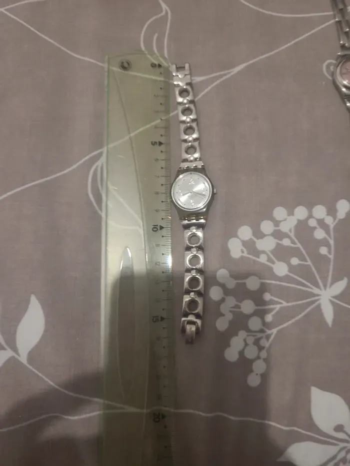Montre Swatch femme - photo numéro 5