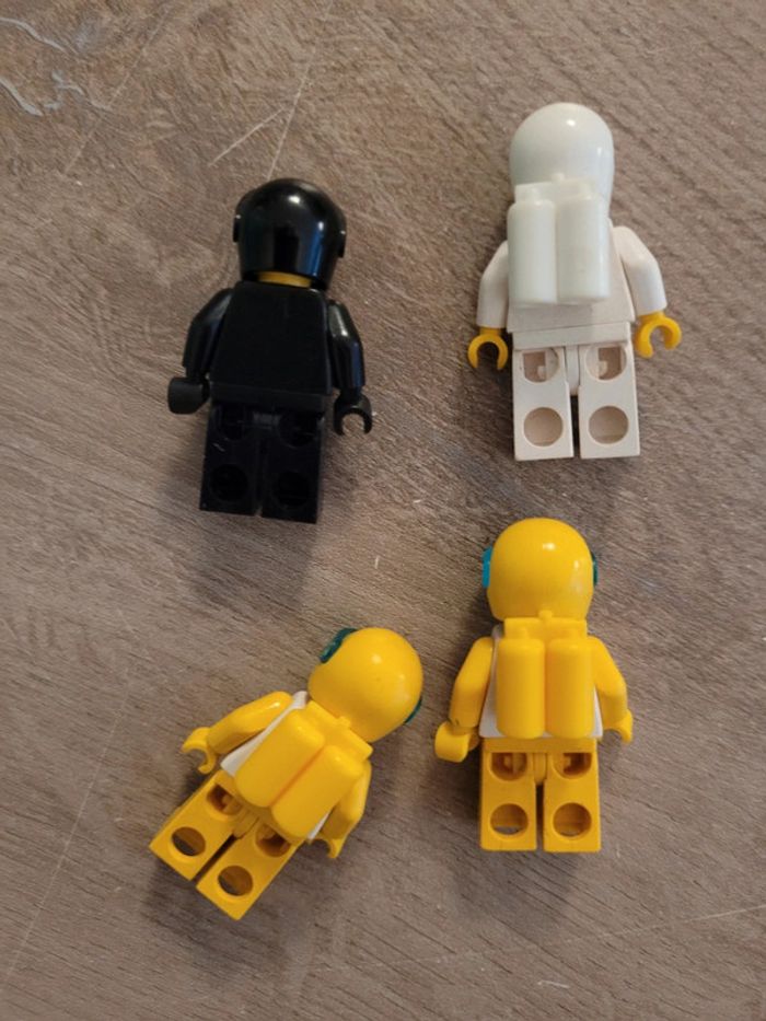Lot lego figurines espace - photo numéro 2