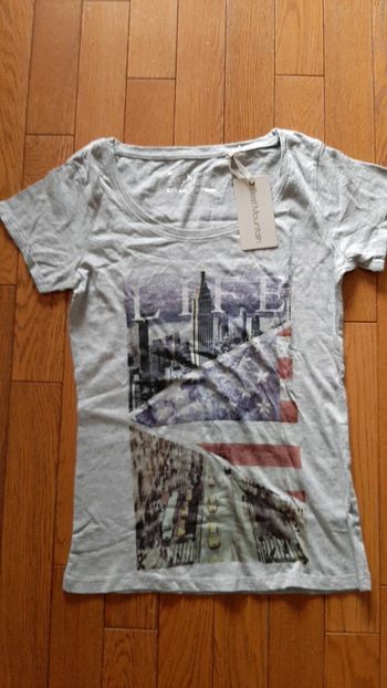 T shirt