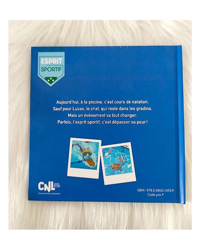 Livre Virginie Grimaldi - La leçon de natation - collection Esprit Sportif - photo numéro 2