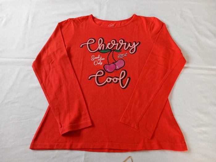 Tee-shirt fille Tex 9-10 ans.