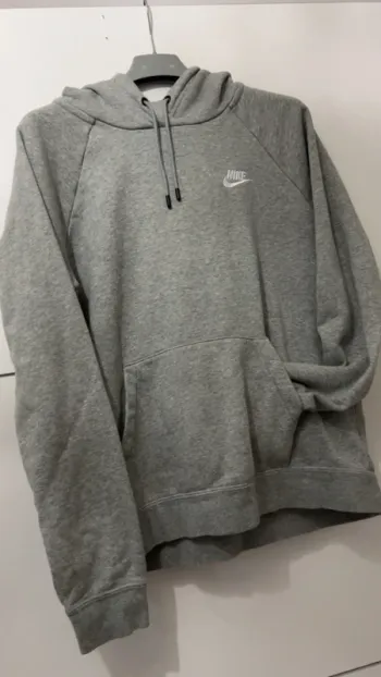 Sweat Nike gris taille M très bon état