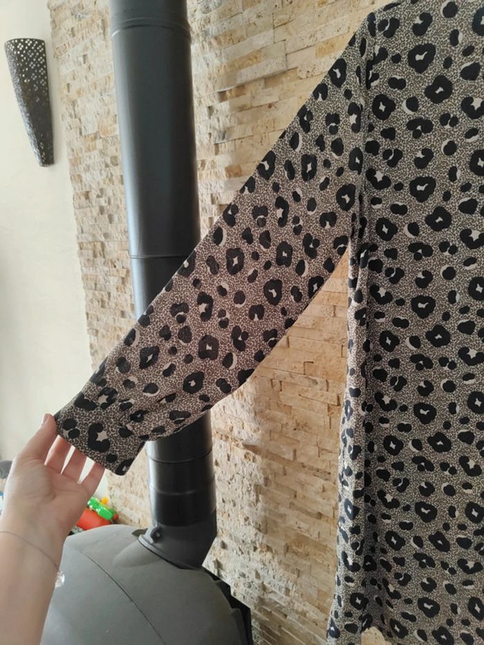 Robe léopard taille 46 - photo numéro 7