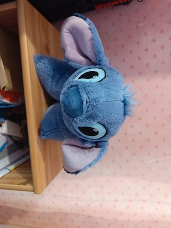 Doudou oreiller stitch
