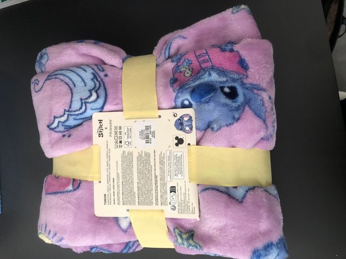 Couverture Stitch, Disney - photo numéro 2