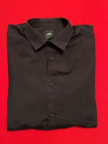 Chemise homme H&M noire manches longues Easy Iron