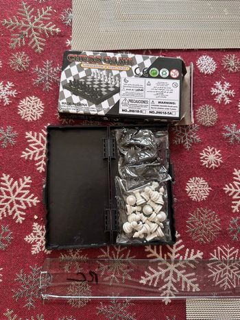 Jeu d’échecs magnétique de poche — Neuf