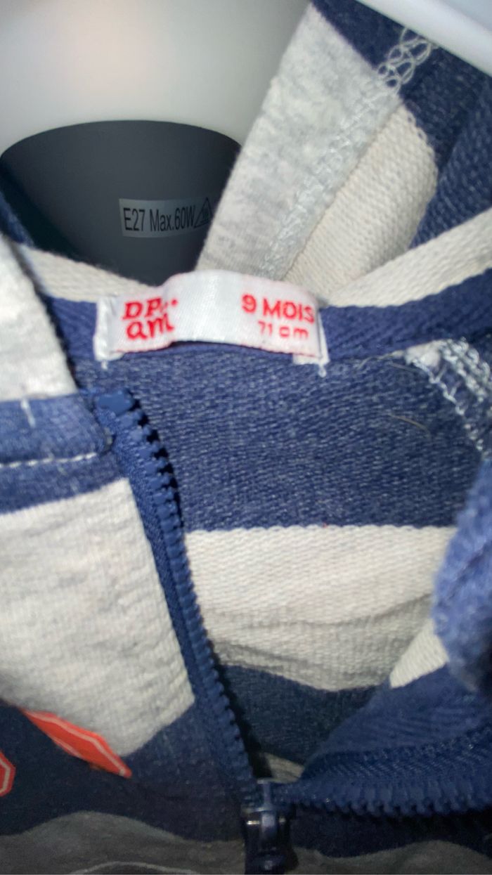 Gilet garçon à capuche - photo numéro 3