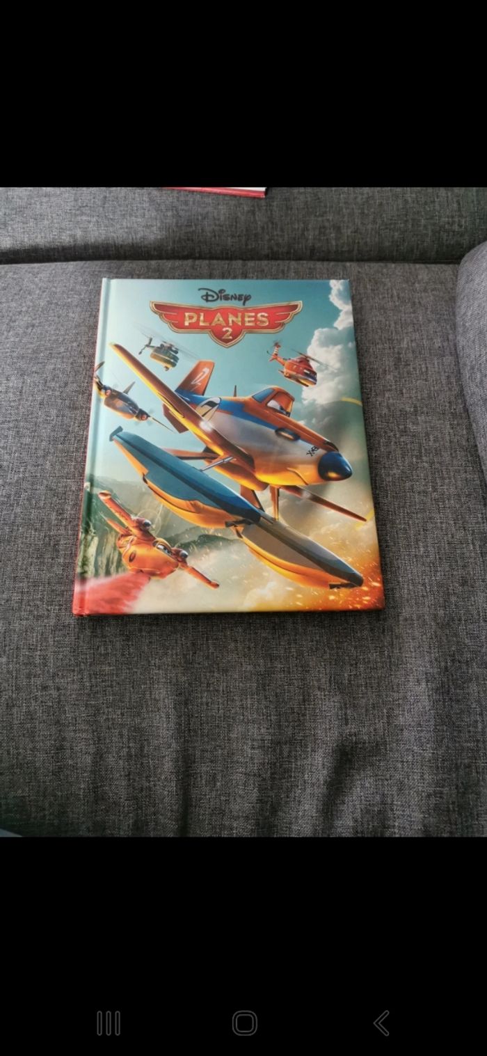 Livre Disney cinéma planes 2