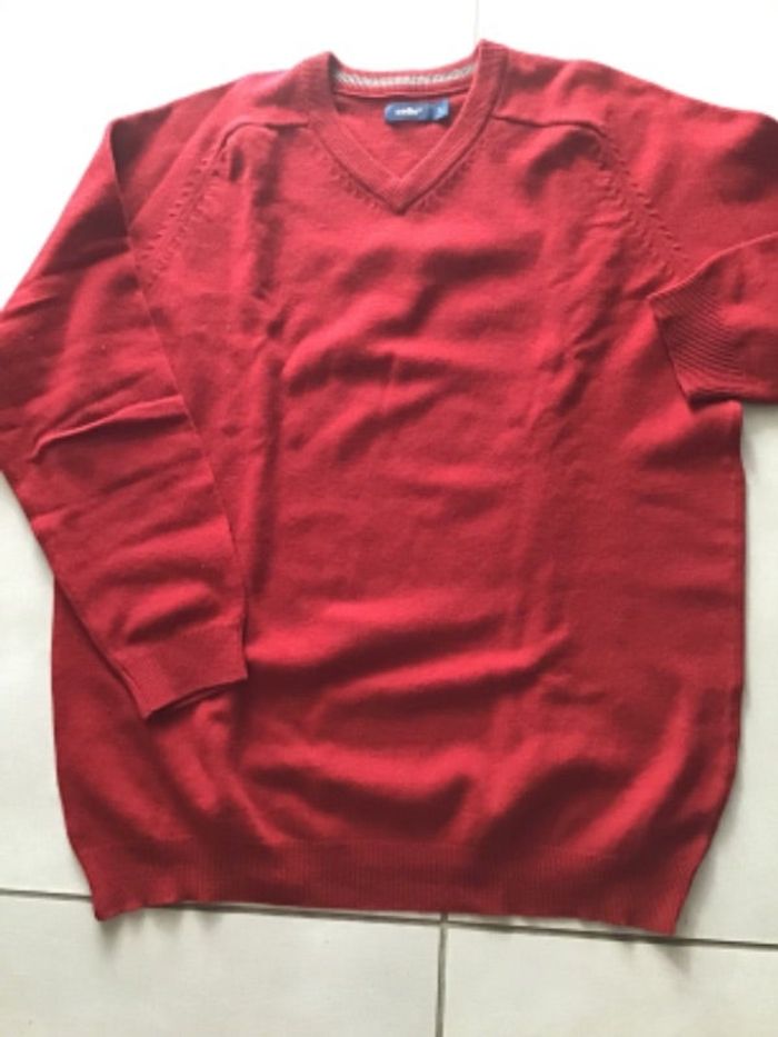 Pull rouge en laine