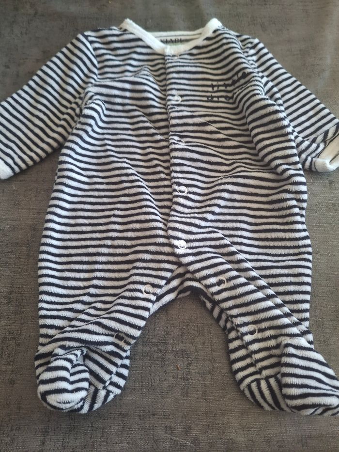 Vends 10 pyjama garçon bébé naissance - photo numéro 7