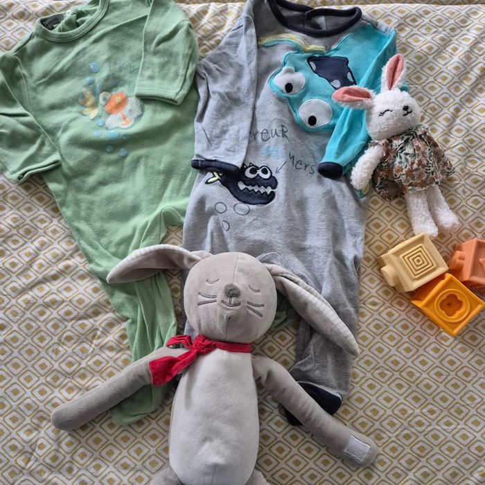 Lot pyjamas