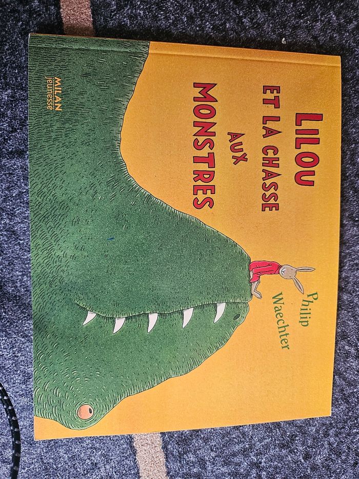 Lilou et la chasse aux monstres neuf