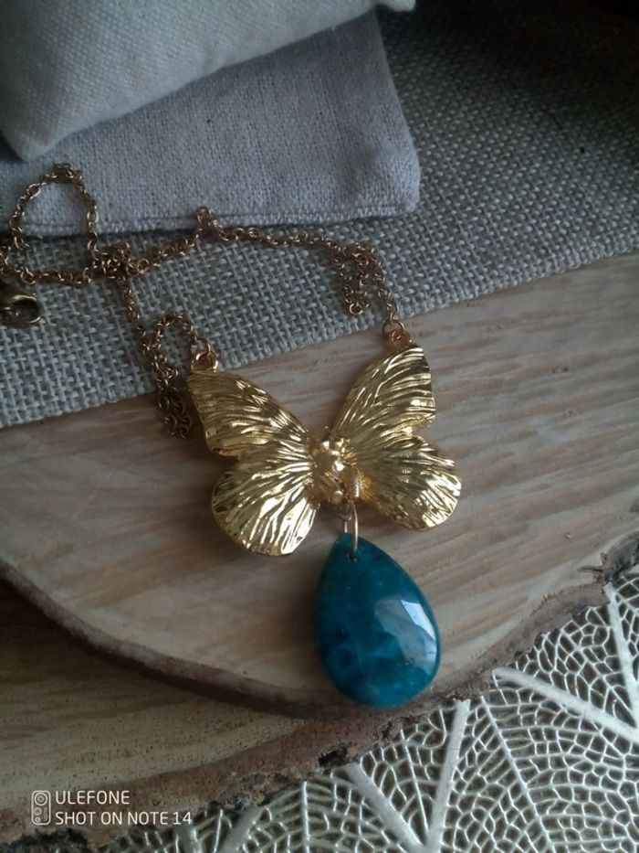 Collier femme papillon pierre naturelle d'apatite - photo numéro 2