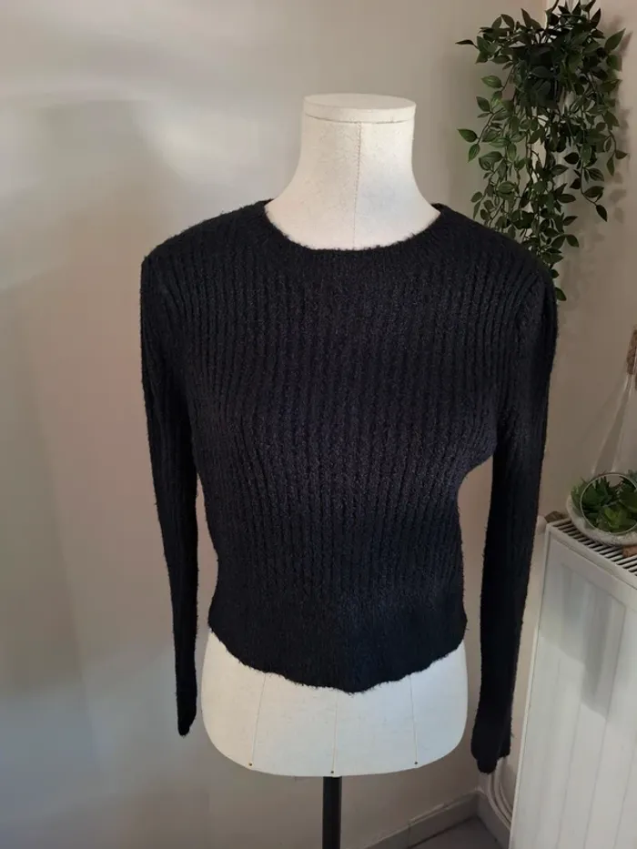 🖤Pull court noir basique chic Charlior T36/38
