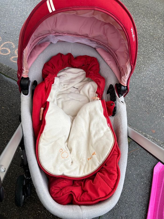 Poussette bébé confort