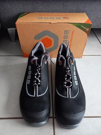 Chaussures sécurité 46