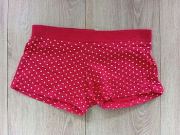 Short rouge à pois 4ans