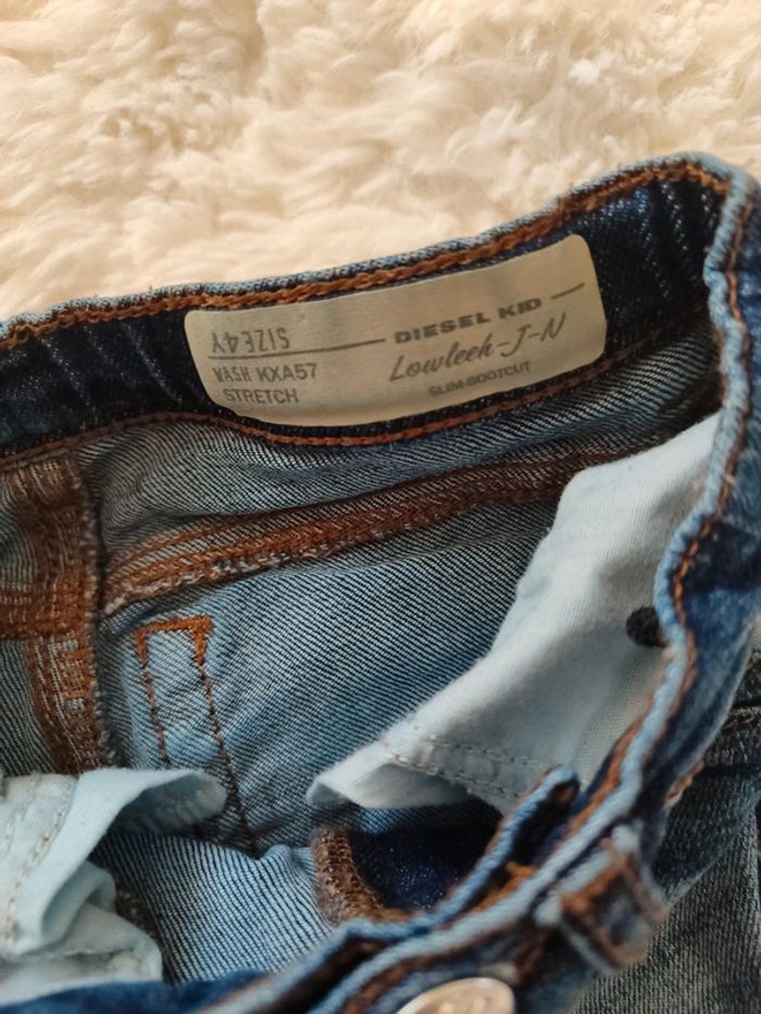 Jean diesel enfant - 4 ans - photo numéro 3