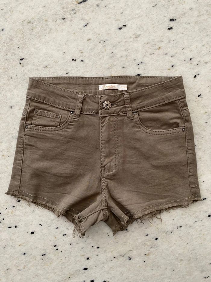 Short kaki Regular XS - photo numéro 2