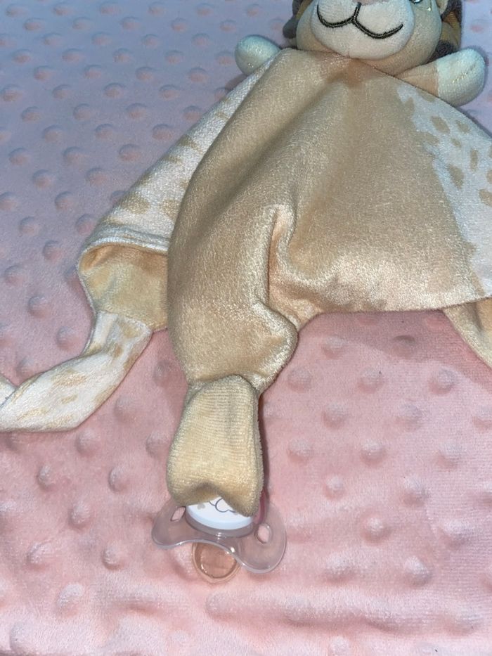 Doudou Simba (le roi lion) avec attache tétine - photo numéro 8