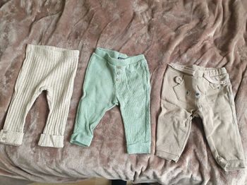 Lot pantalons Kiabi 9 mois