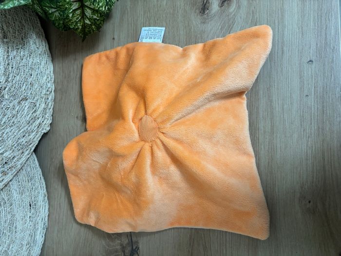 Neuf doudou plat éléphant gris orange pois nuage doukidou - photo numéro 4