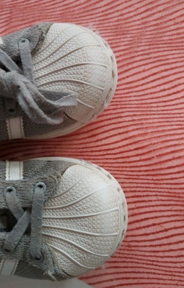 Basket adidas pointure 29 superstar - photo numéro 6