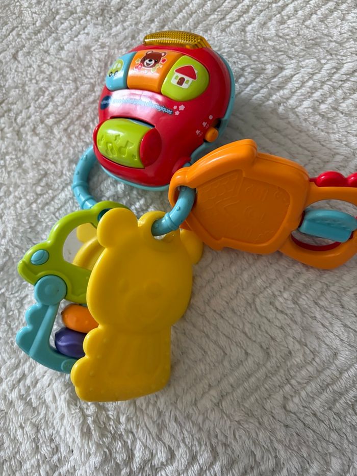 Mon hochet p’tites clés magiques - photo numéro 3