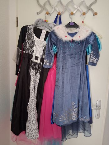 Robe princesse et autres...disney