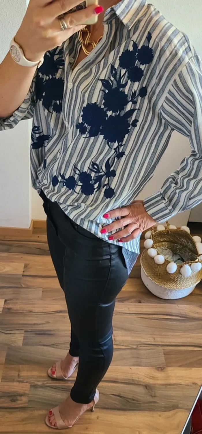 Chemise rayée brodée, Taille 36 au 40, Neuve avec étiquette - photo numéro 11