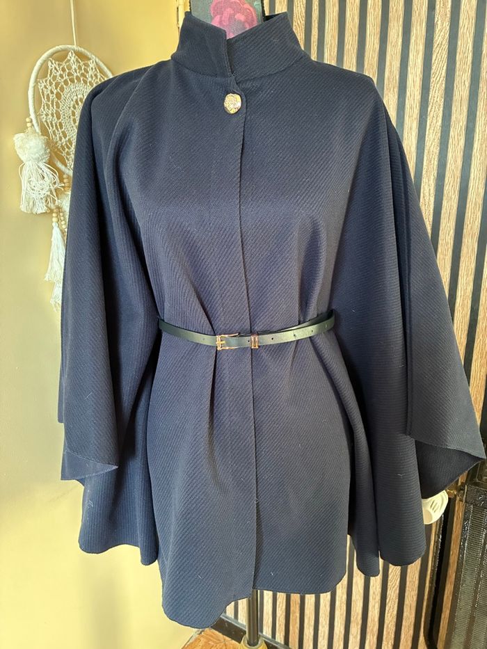 Cape bleu marine - photo numéro 5