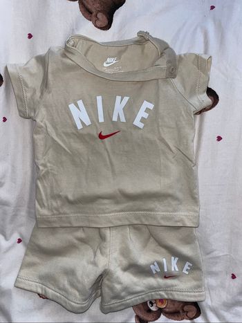 Ensemble Nike 3-6mois