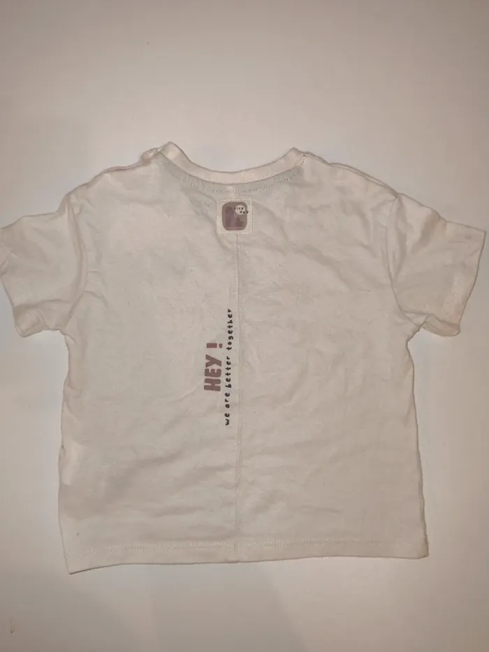 T-shirt Kiabi 12 mois neuf sans étiquette - photo numéro 4